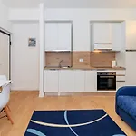 Joivy Cosy 1Bed Flat In Fiera, Milan