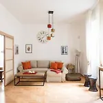 Washington Cosy And Comfortable Apartment