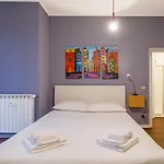 Joivy Sleek Flat With Balcony Near Mudec Museum And Navigli Area