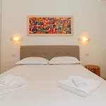 Joivy Cosy 1Bed Flat In Fiera, Milan