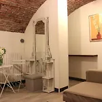 Historical Center Montenapoleone Loft