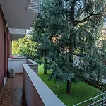The Best Rent - Large And Bright Two-Bedrooms Apartment With Balcony