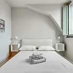 Beautiful Apartment In Chinatown And Sempione