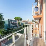 Precotto Comfortable Flat With Balcony