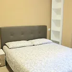 Portello Double Rooms Flat - 3 People