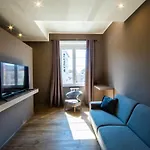New Wonderful Bilo With Walk-In Closet From Moscova Suites Apartments