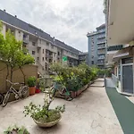 Pasteur Modern Studio With Terrace!