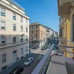 Comfy-Cozy 2 Bedroom-Via Boscovich