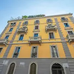 Comfy-Cozy 2 Bedroom-Via Boscovich