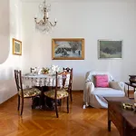 Mysa Properties - Trilocale In Zona Porta Romana, Bocconi