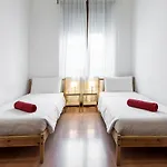 Happy & Beautiful Flat In Central Milan