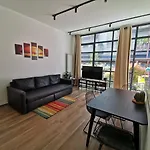 Garden Bovisa Suite Apartment