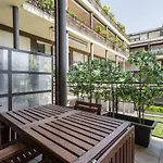 Elegant Loft With Balcony!