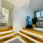 LED HOUSE CADORE - Bilocale zona Milano centro
