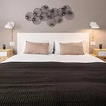 Hemeras Boutique Homes - Design Home In Canals District