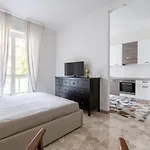 Piazzale Udine Balcony Apt