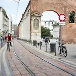 Ticinese 38 - Incantevole Appartamento Nel Centro