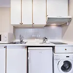 Contempora Apartments - Elvezia 8 - E15