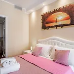 Smart And Central Flat In Porta Venezia By Easylife
