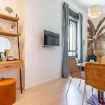 Tropical And New Flat In Porta Venezia By Easylife