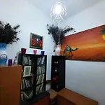 Private Room In A Quiet Apartment In The City Center