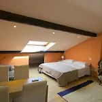 The Nest Castello