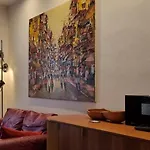 Altido Cosy 2-Bed Flat In Milan\'S Heart