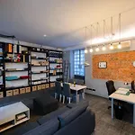 Loft In Stile Industrial - Stazione Centrale