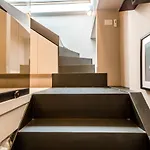 Altido Gorgeous Loft For 4 Near Arco Della Pace