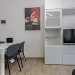 Easylife - Comodo Trilocale In Porta Romana