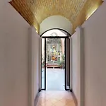 Italianway - Borgospesso 14