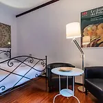 Lovely Flat De Castilla 7