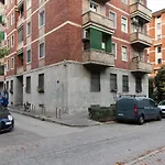 Youhosty - Del Castagno 2