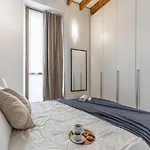 The Best Rent - Bright One Bedroom Apartment In Corso Lodi Area