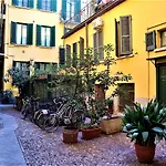 - La Casa Delle Meraviglie -Navigli Edition-