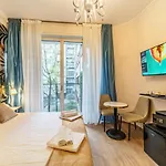 Romana Suites