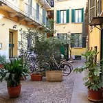 - La Casa Delle Meraviglie -Navigli Edition-