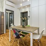 Beplace Apartments In Isola