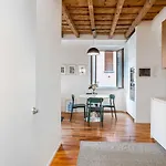 Joivy Spectacular Flat Near Duomo