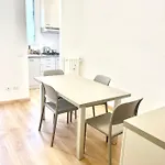 Camera Con Bagno Privato - Zona Bocconi