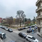 Piazza Aspromonte & M1 Loreto Cozy Apartment