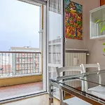 Joivy Vibrant Flat With Balcony