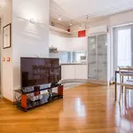 Joivy Vibrant Flat With Balcony