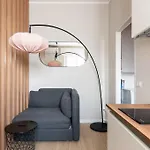 La Petite Maison Sur Le Toit