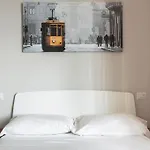 La Petite Maison Sur Le Toit