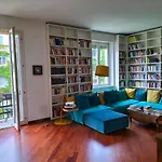 Stanza N. 3 In Appartamento Incantevole Zona Solari