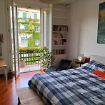 Stanza Nr 4 In Appartamento Incantevole In Zona Solari