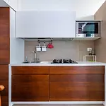 Ripamonti Budget Apartment