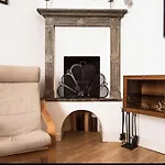 Joivy Classic Flat Near Basilica Di Sant\'Ambrogio