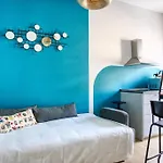 Altido Quirky Flat With Balcony